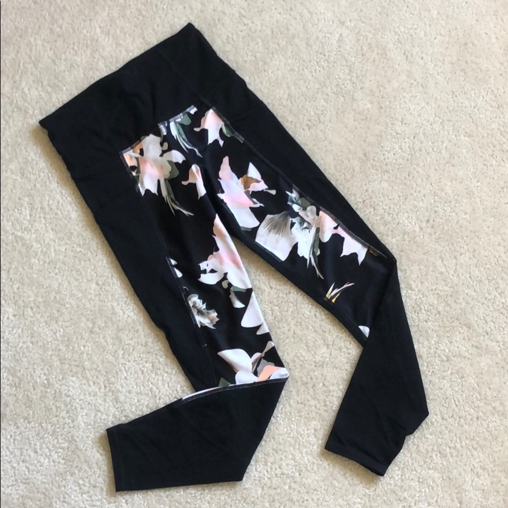 Athleta Intuition powervita floral leggings sz XS